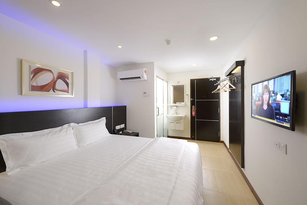 Ernes Hotel Bayu Mutiara Bukit Mertajam Eksteriør billede